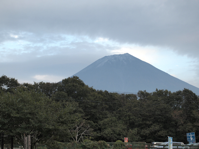富士山にうっすら雪が！.jpg